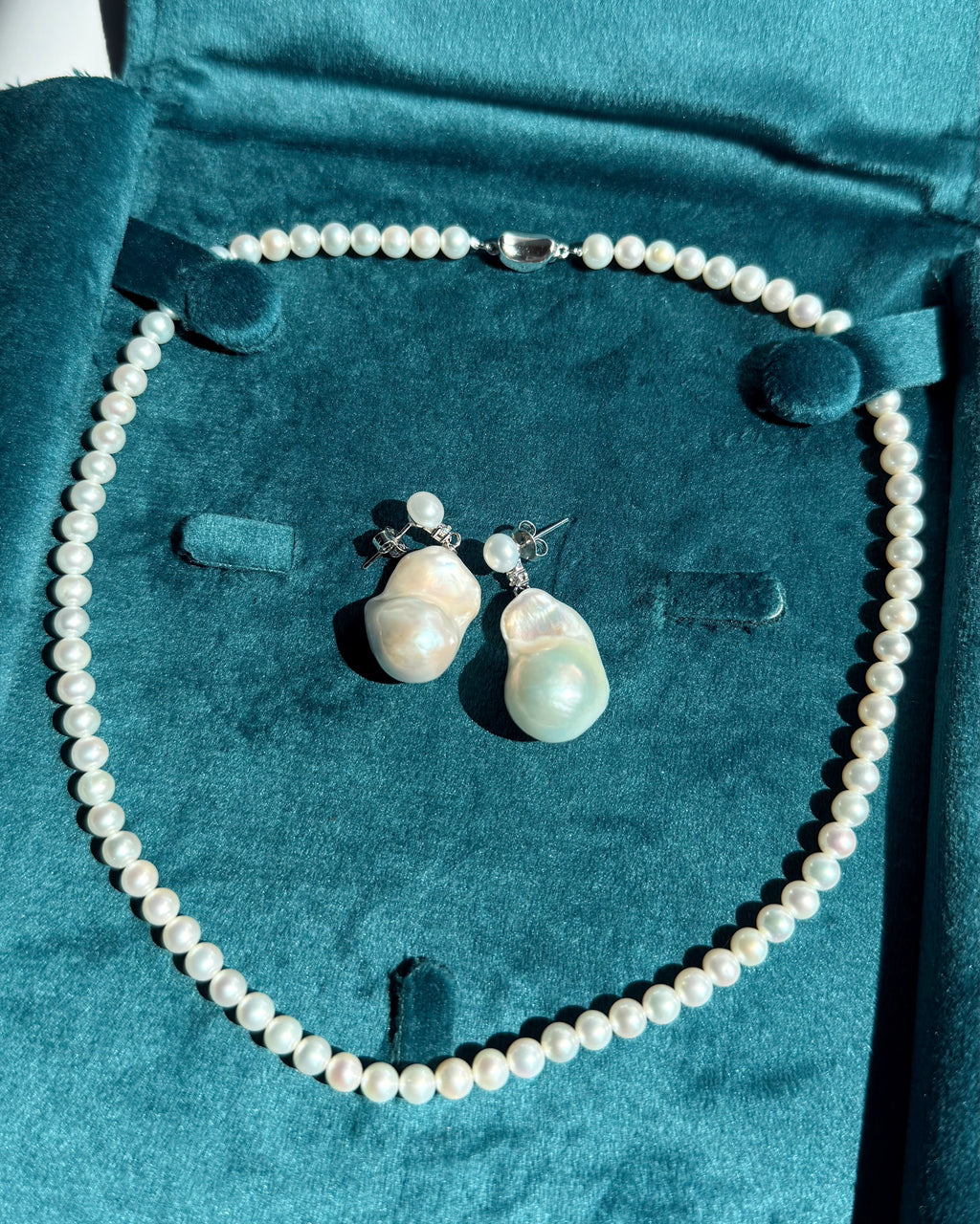 The Statement Set